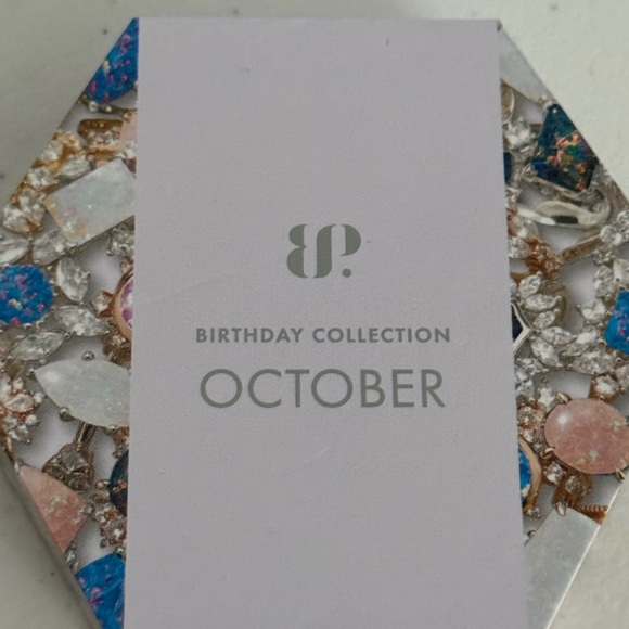 October 2021 Earrings- Bomb Party -NIB - Picture 2 of 4